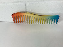 Load image into Gallery viewer, Cosmo Curve Comb Rainbow
